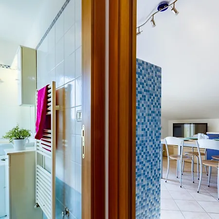 Mansarda Piave - Myho Casa 公寓 *